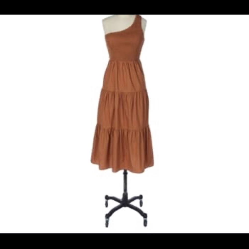 One shoulder maxi Dress never worn!